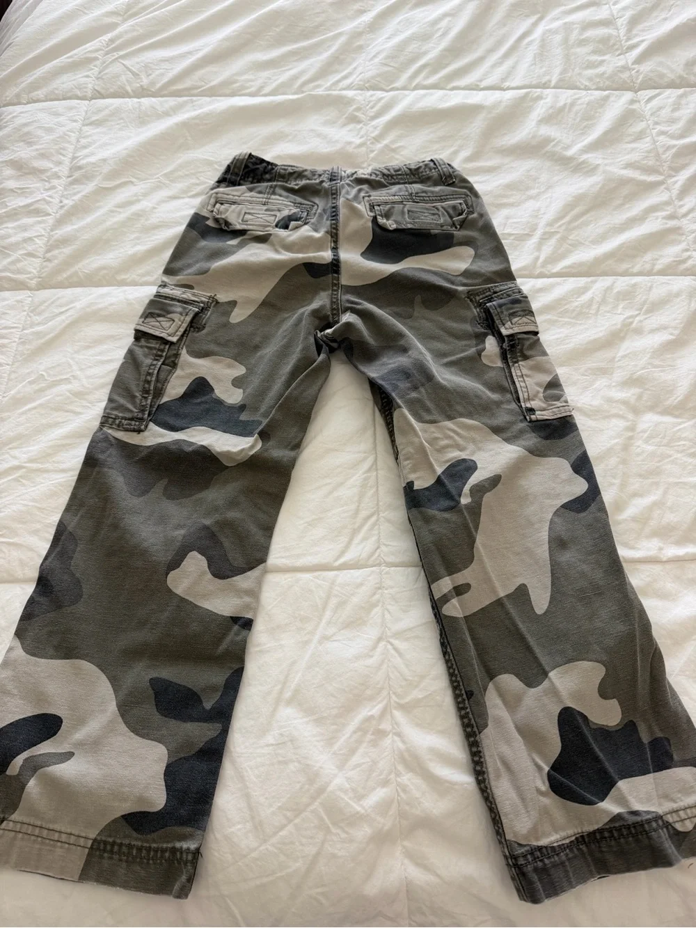 GAP Kids Cargo Pants in Olive & Tan Camo